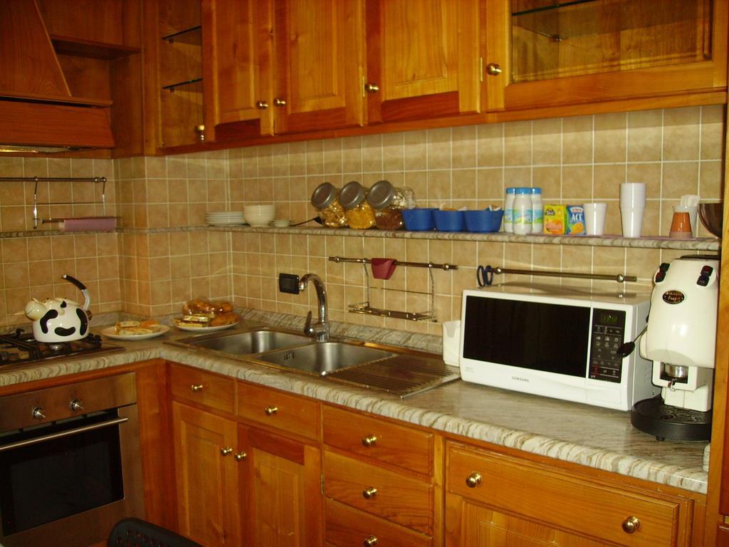 La Voliera Bed & Breakfast 比萨 外观 照片