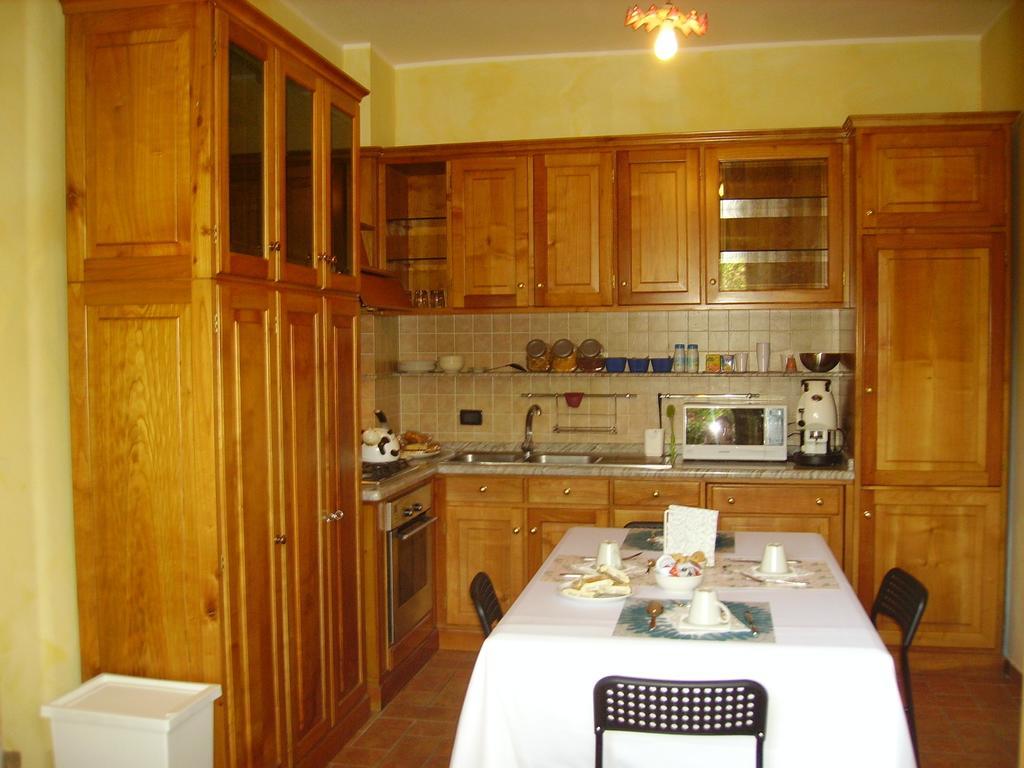 La Voliera Bed & Breakfast 比萨 外观 照片