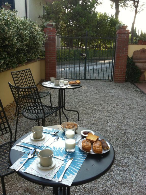 La Voliera Bed & Breakfast 比萨 外观 照片