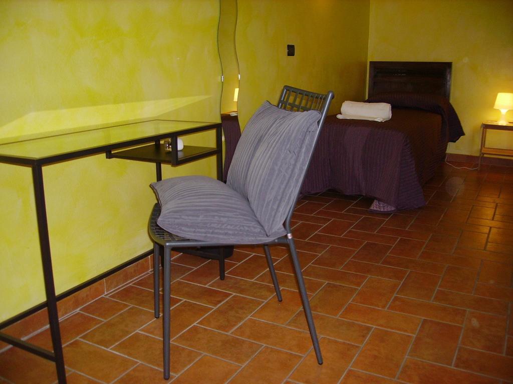 La Voliera Bed & Breakfast 比萨 客房 照片